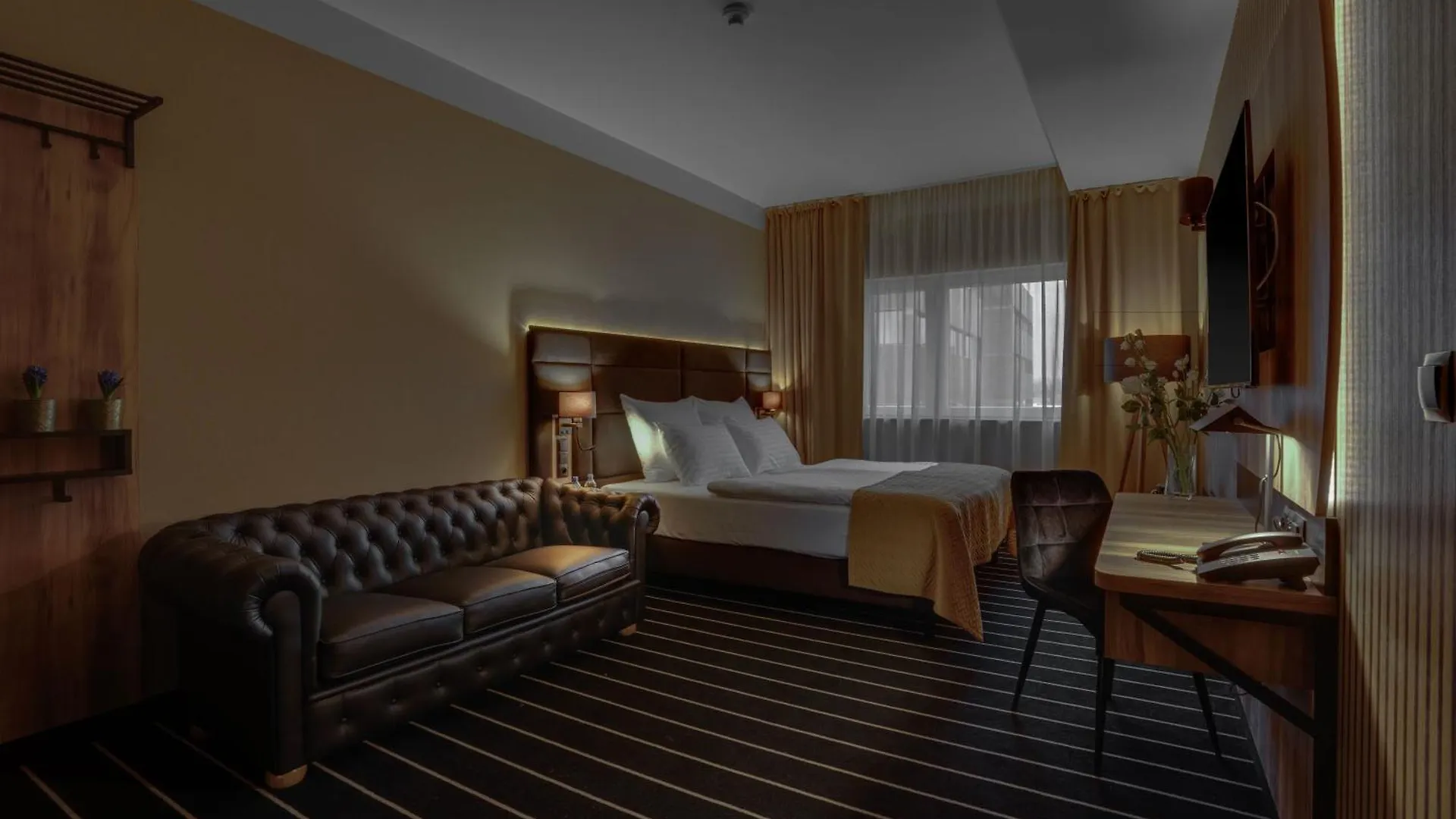 Park Hotel Diament ורוצלב 4*,
